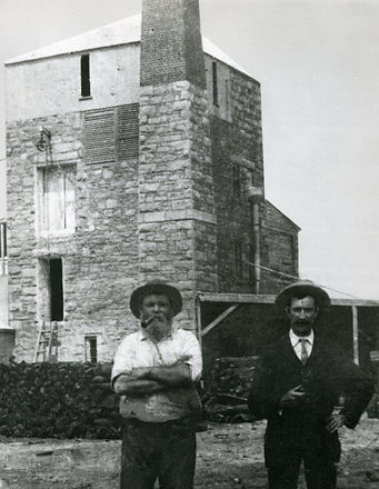 Resch Brewery possibly one of the Greens and Joe Lawson.jpg